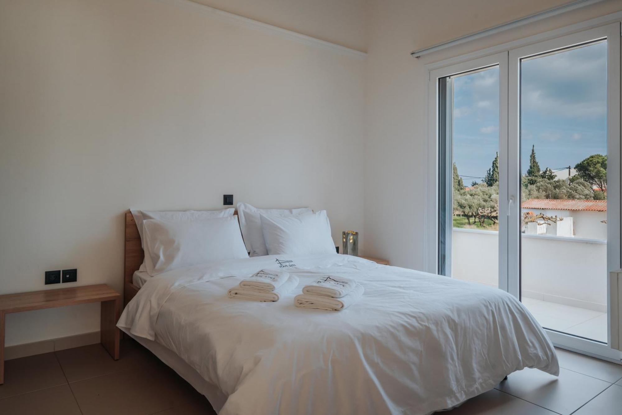 Ponte Suites Antirrio Ngoại thất bức ảnh