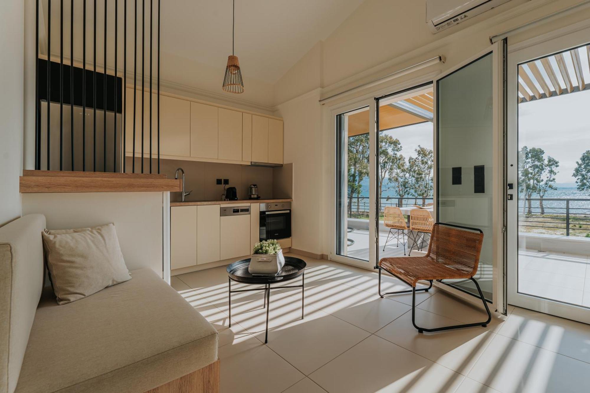 Ponte Suites Antirrio Ngoại thất bức ảnh