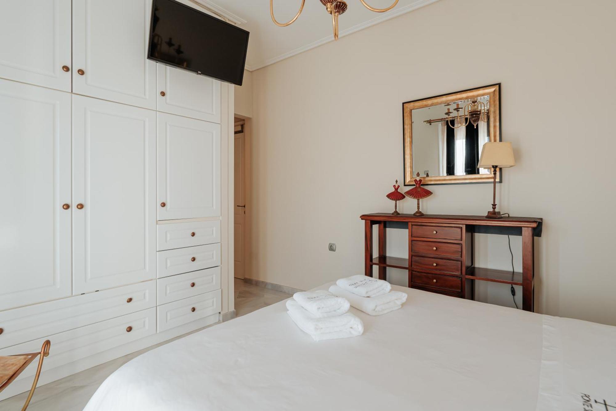 Ponte Suites Antirrio Ngoại thất bức ảnh